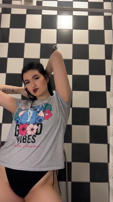 Stepsister loves to play pranks in the shower