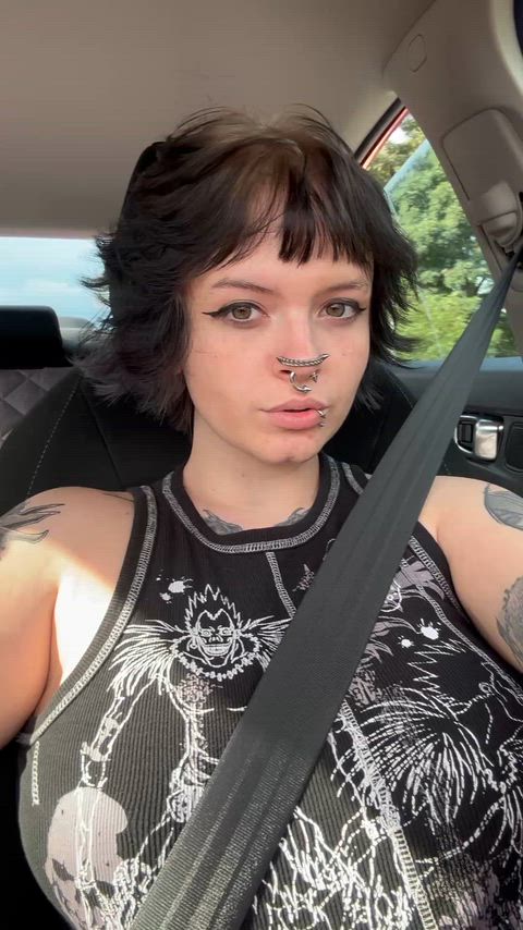 goth sluts and flashing is the best combo