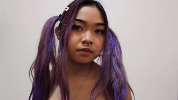 thank u for all the love on my first post, have a gif! ♡