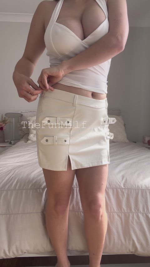 Hotwife MILF Mom Porn GIF by thefunmilf