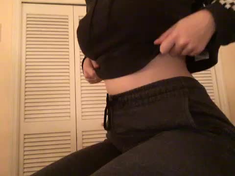 My firstTitty drop hehe give me some love 😘😉❤️