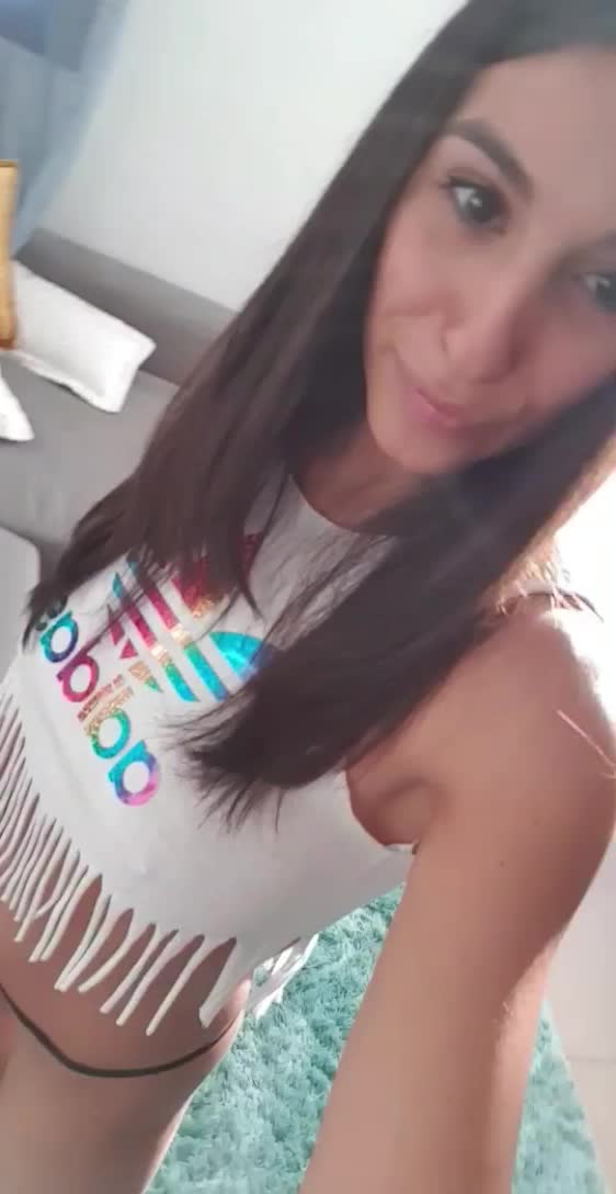 New outfit !!! So happy to be there!! Have a great day to all!