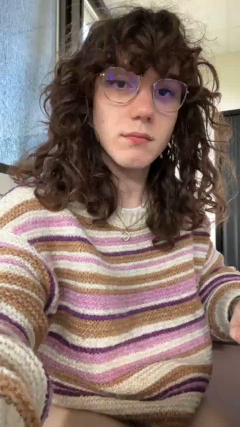 I was so horny I had to do it at work 😵‍💫