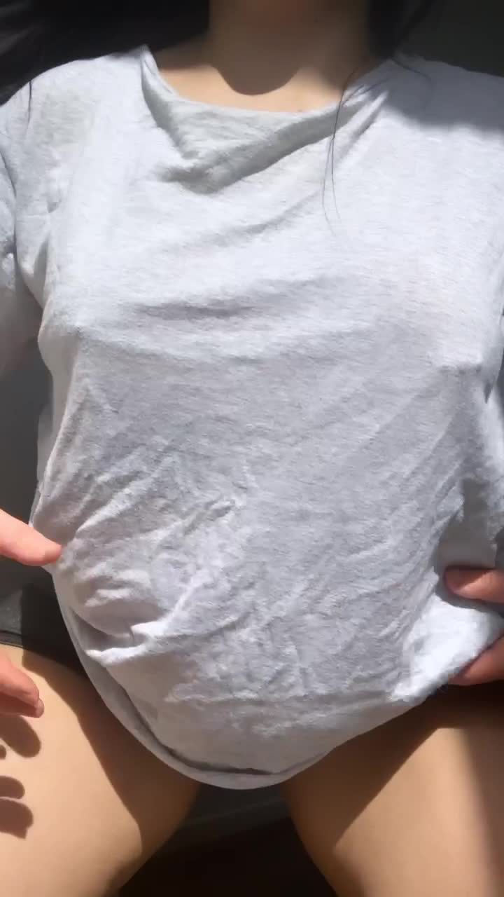 Big titty surprise 😏