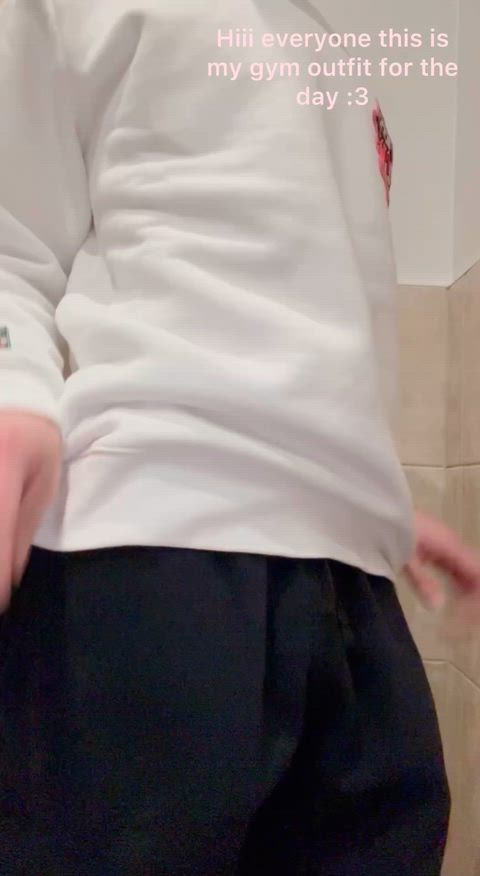 Getting ready to workout :3