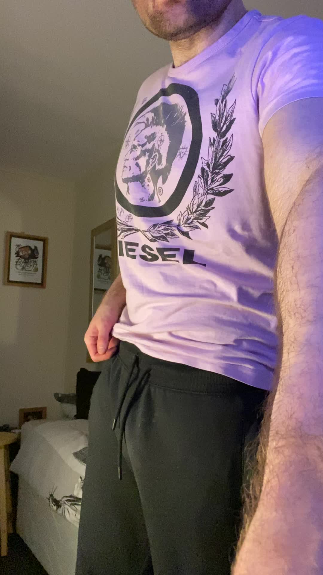 Thought I’d share my Little Scottish strip after a couple of drinks last night 🤪🏴󠁧󠁢󠁳󠁣󠁴󠁿