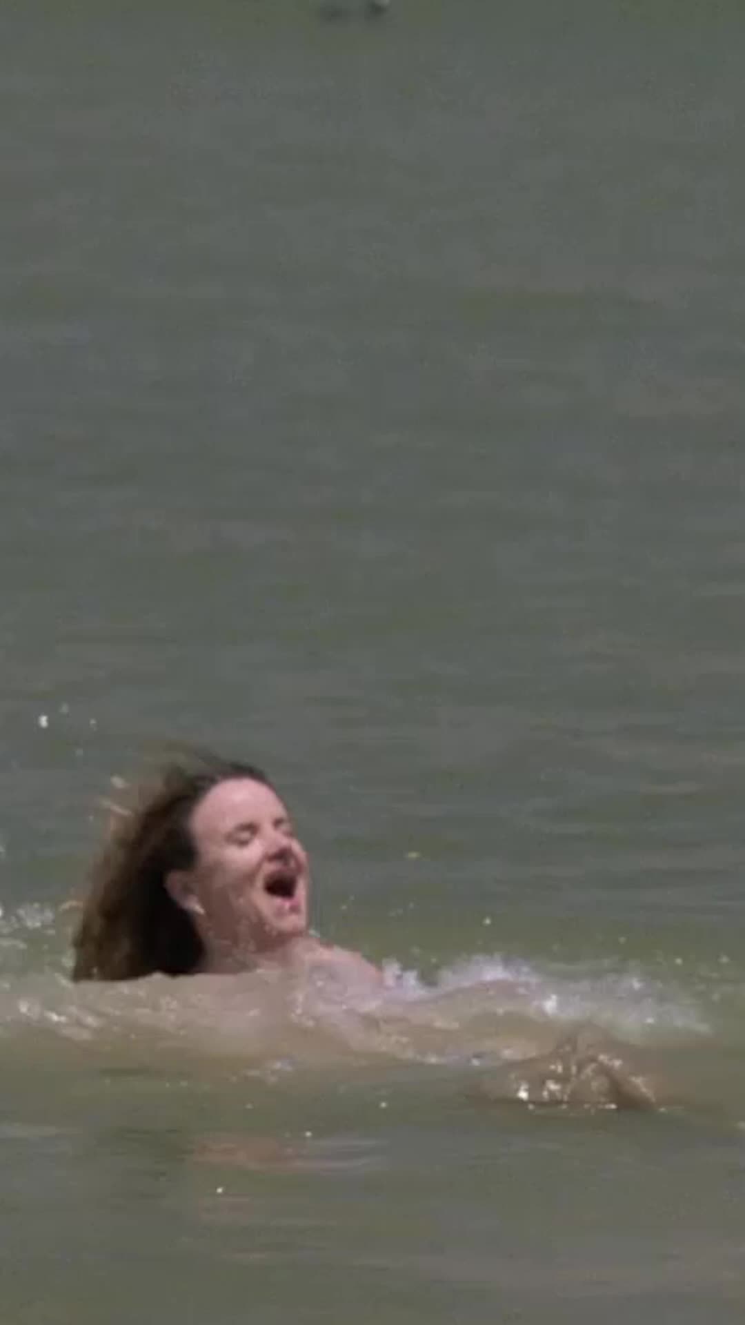 Juliette Lewis - Camping S1E1