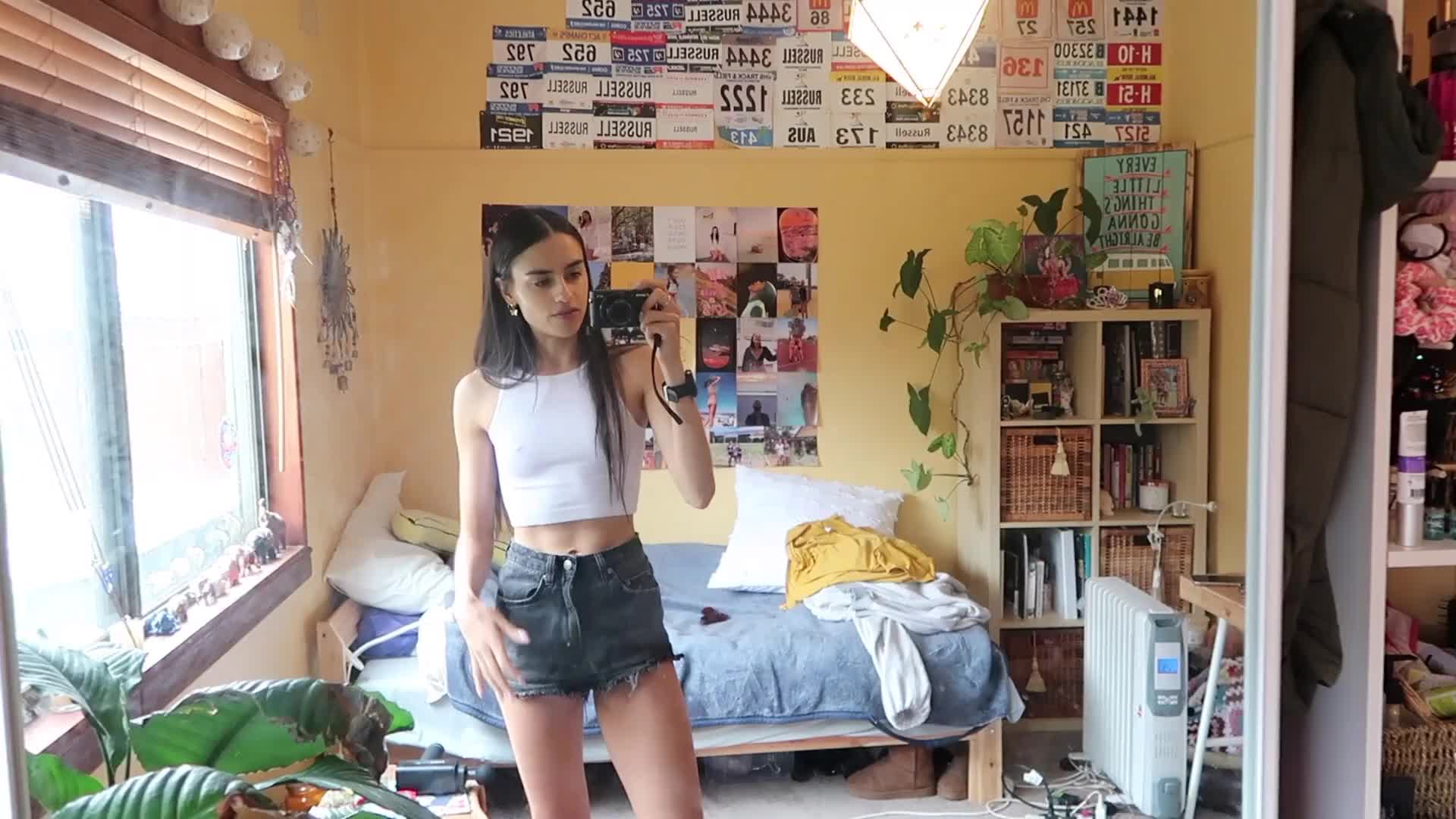 Imogen Russel rocking the braless look