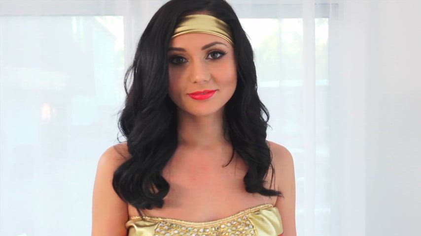 Ariana is the best heroine