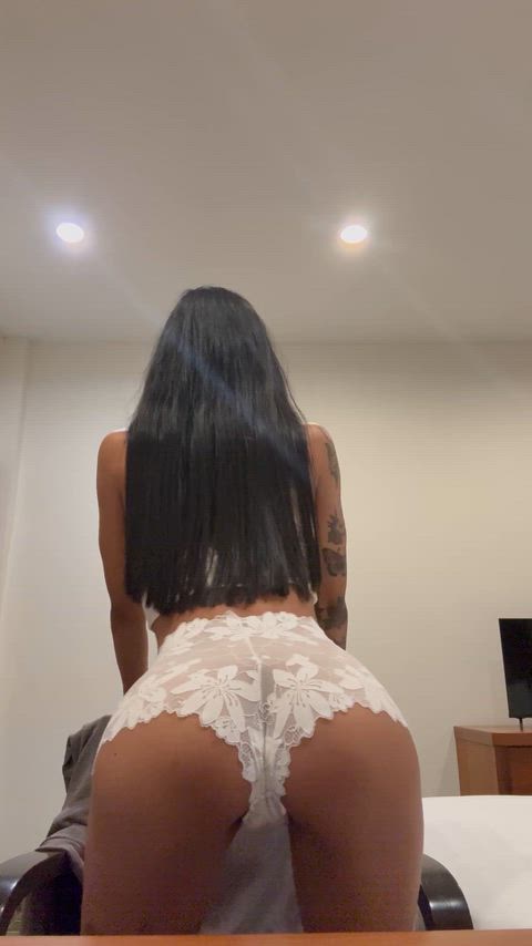 You like to use young petite Asian girls?