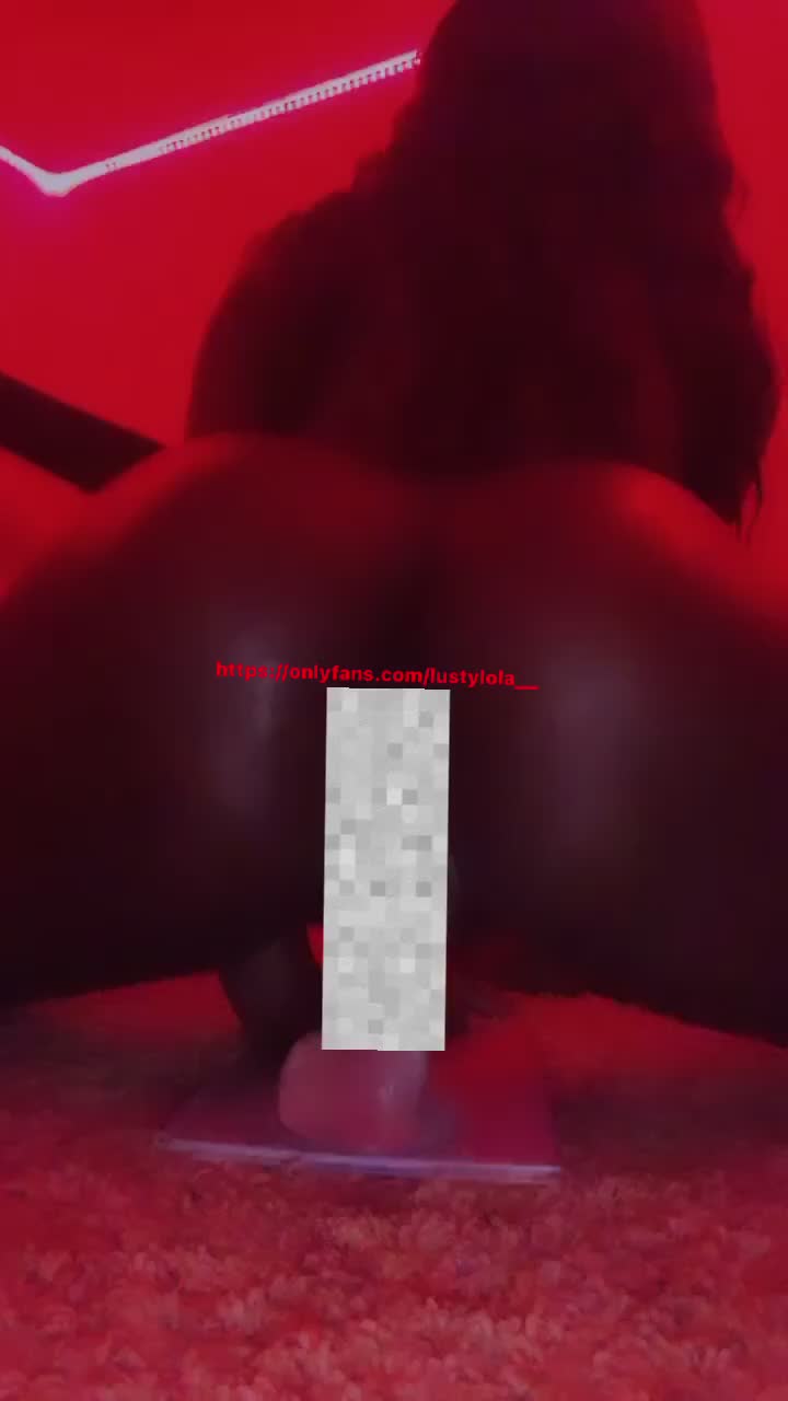 POV : I ride your dick til I cum