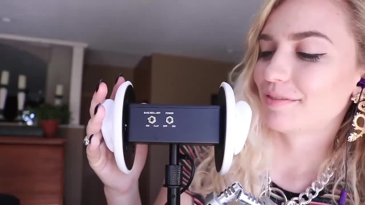 Anyone into asmr girls? Pm