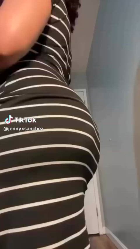 @jenniferxsanchez