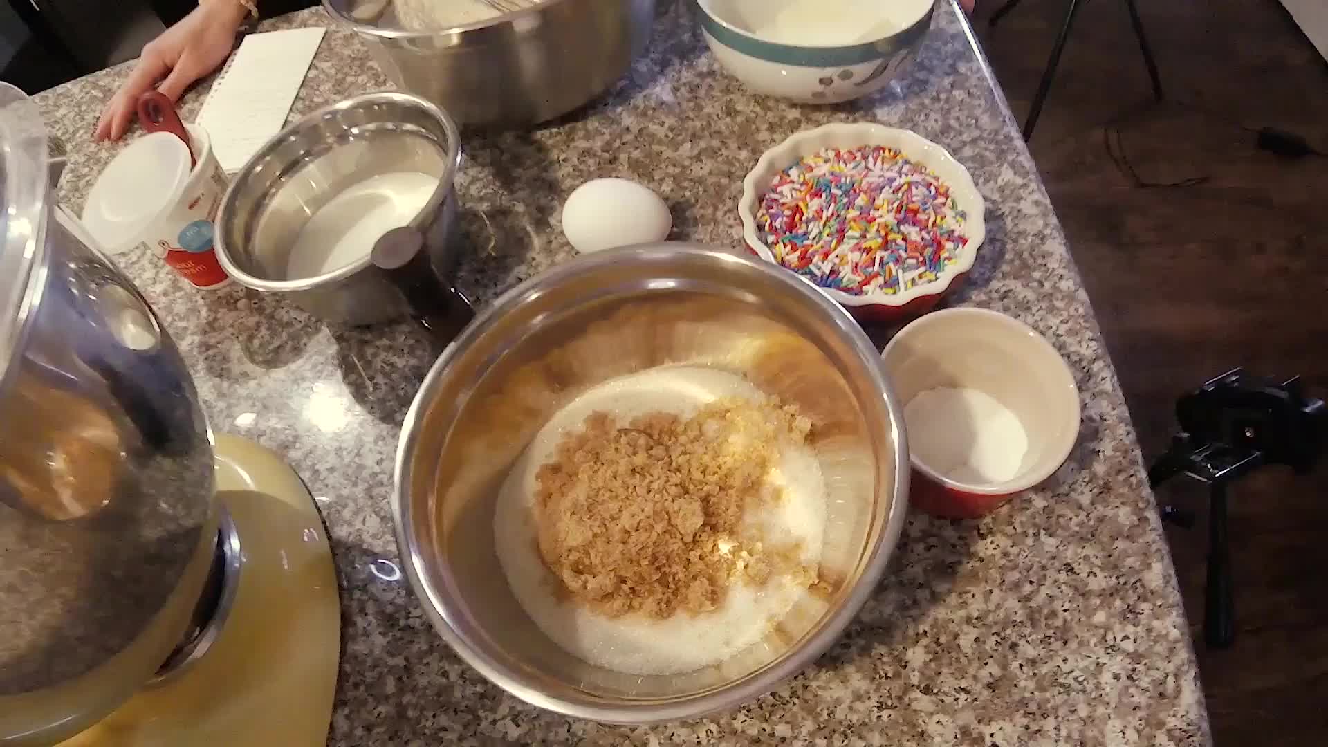 Come bake a cake with me ♥ more in the comments ♥