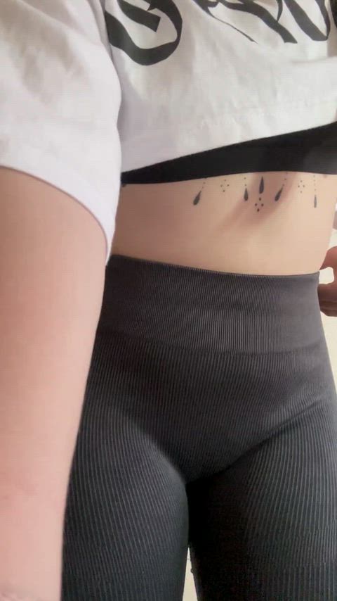 Crop top and cameltoe