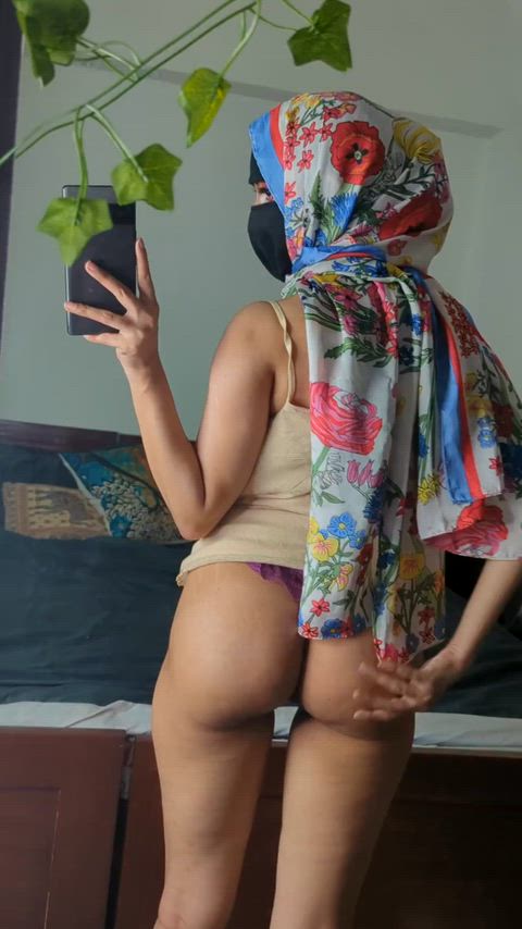 Would a random man on here decide to have sex with no condom with me?