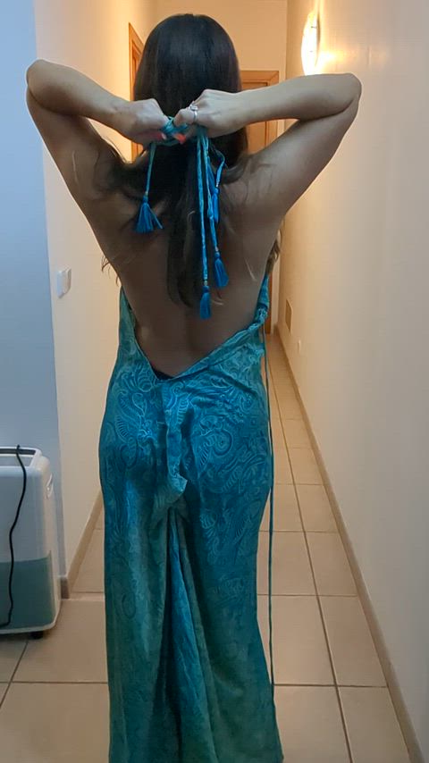 Could you imagine a booty like this under my dress?