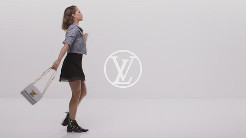 Emma Stone Legs Long Legs Porn GIF by celebsprincess