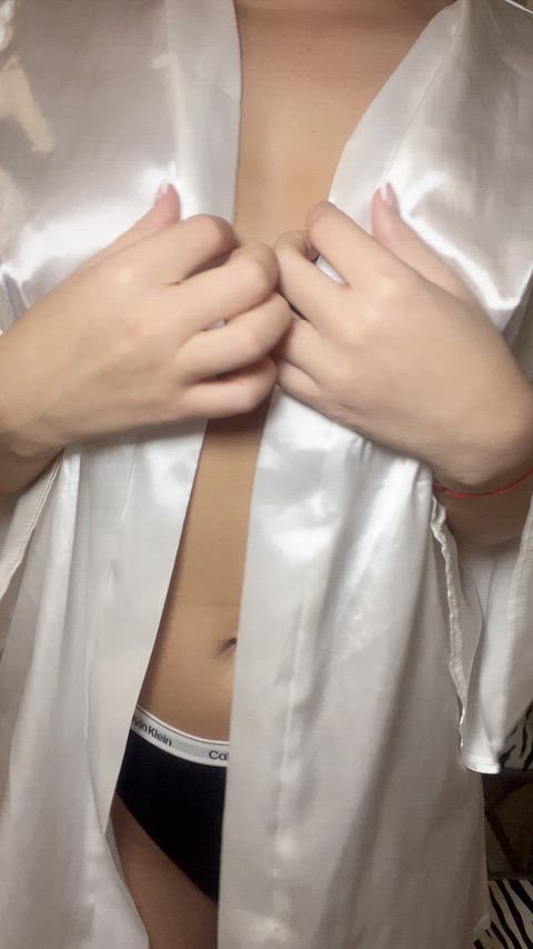 I love it when someone sucks my sweets