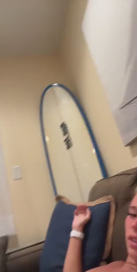 Amateur twink does his girl missionary