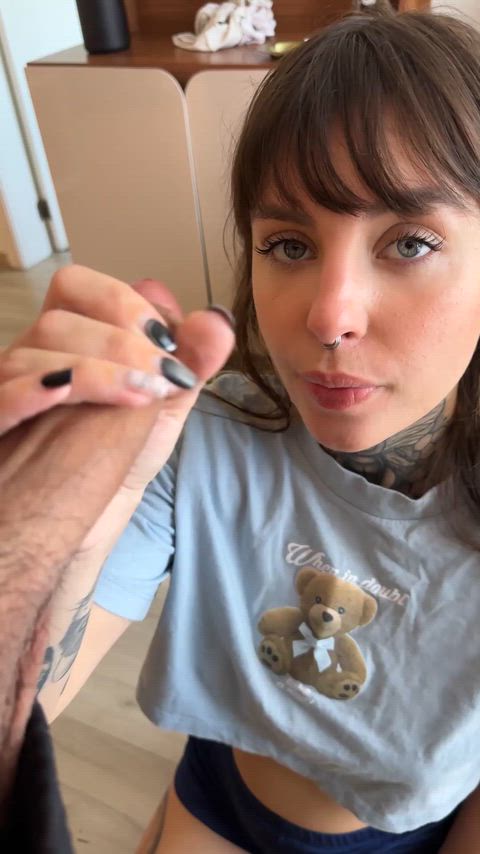 Who needs coffee when you can start the day with head