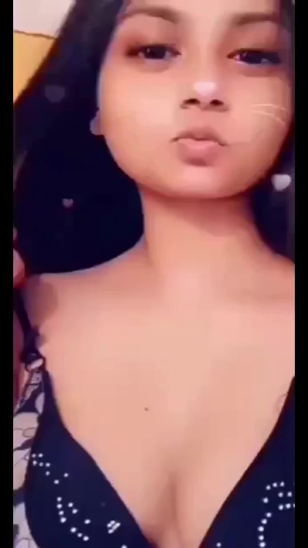Cute Babe