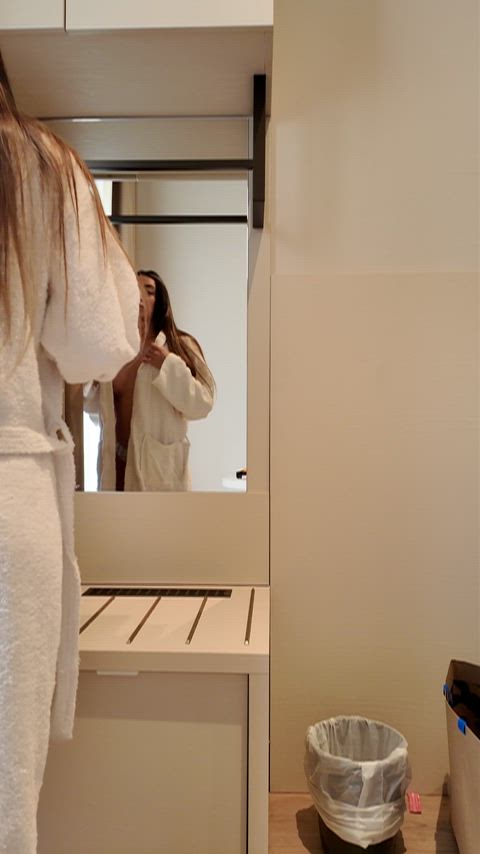 bathrobe falls, massage starts