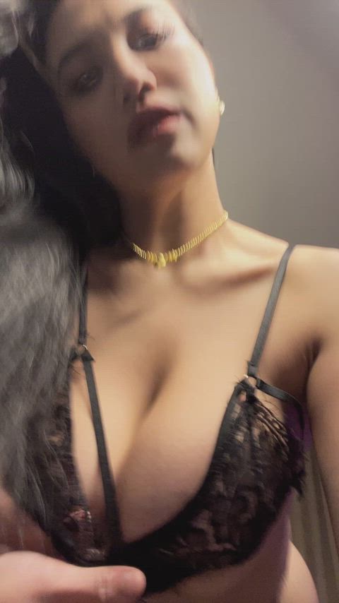 She is a 10 but goofy af