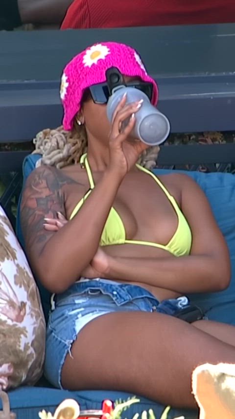 Mickey Bikini Top 2nd Video - 2025-08-31 BB27