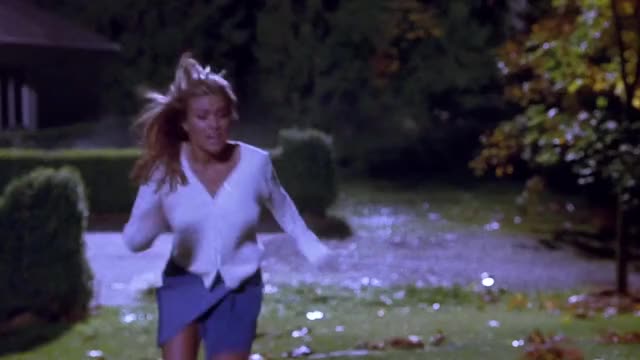 Carmen Electra - Scary Movie (2000)
