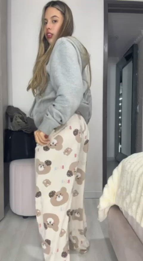 Throwback vibes, present confidence