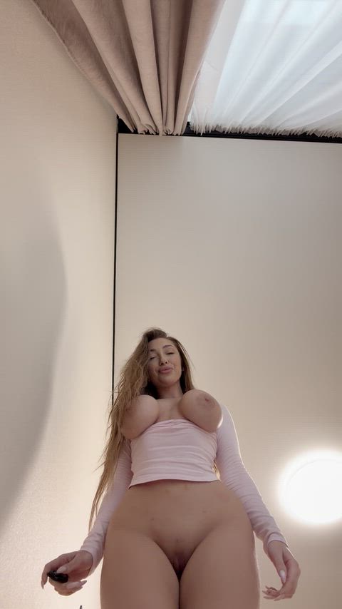 Can I park my pussy on your face?