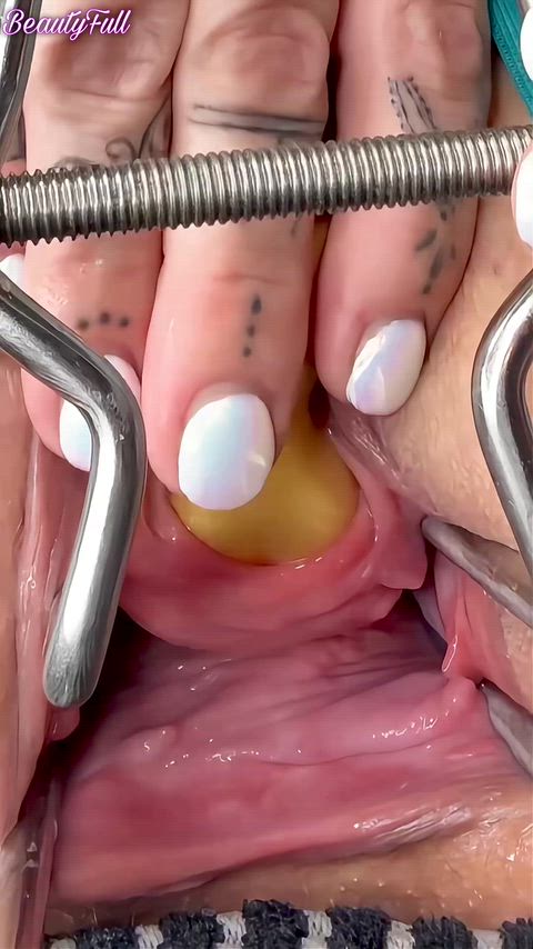 Obsessed with how the knot feels as it pops out of my urethra 💦 thumbnail