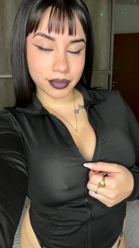 Can you carry them in your hands?