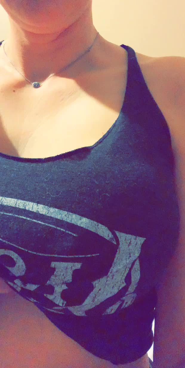 irst titty drop!