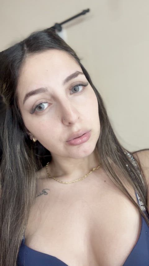 18yo Cali college girl need a partner to study psychology in her bed
