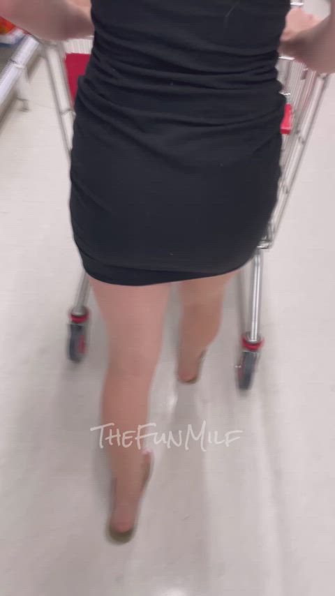 Flashing Public r/CaughtPublic Porn GIF by thefunmilf