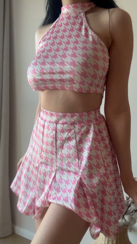 Who needs underwear anyway..