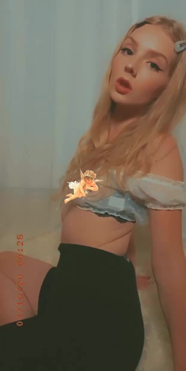 hey! I’d like to branch out my content, other than public nudity what would you like to see from me?