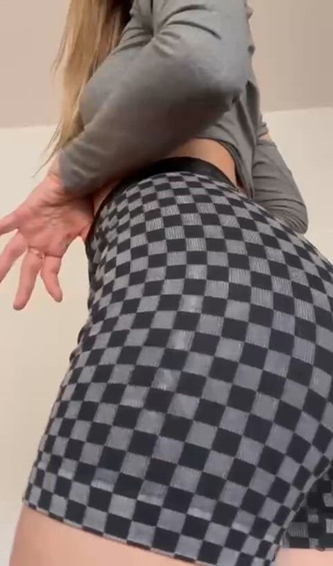 My checkered shorts fitting just the way they should