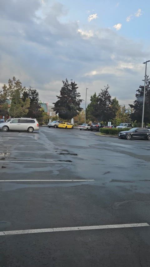Parking lot cum