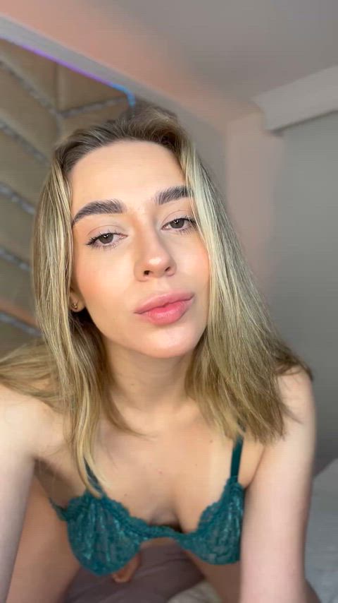 Honest opinion on cozy ahegao with waifu style