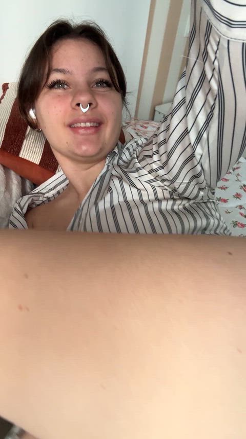 Amateur Pussy Teen Porn GIF by explicitelliie