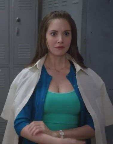 Alison Brie Celebrity Cute Porn GIF by redbledcom