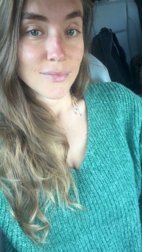 Love the way these big natural saggy tits feel, you would too