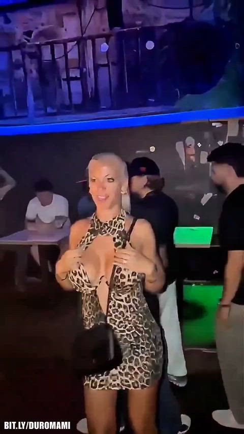 Amateur Boobs Club Cuckold Exhibitionist Flashing Groping Hotwife Nightclub Public Porn GIF by duromami