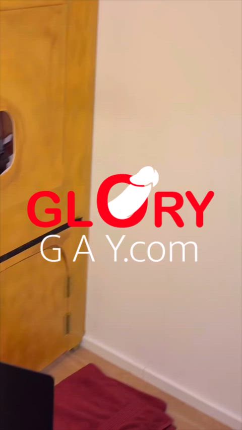 Irresistible Cock – Cumshot Straight Into My Mouth. His cock was simply irresistible! I sucked him deep and hard until he couldn’t hold back anymore and shot his entire load right into my mouth. Hot deepthroat blowjob with a messy finish! Falls du eine noch kürzere oder explizitere Variante möchtest, sag einfach Bescheid. thumbnail