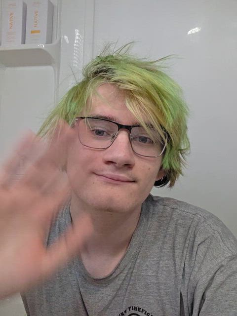 Ngl this is a bit weird 😅 but I came in a condom and filled it up like a water ballon