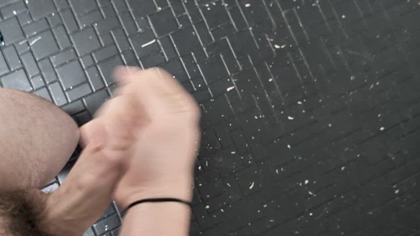 Bwc cumming in the bathroom