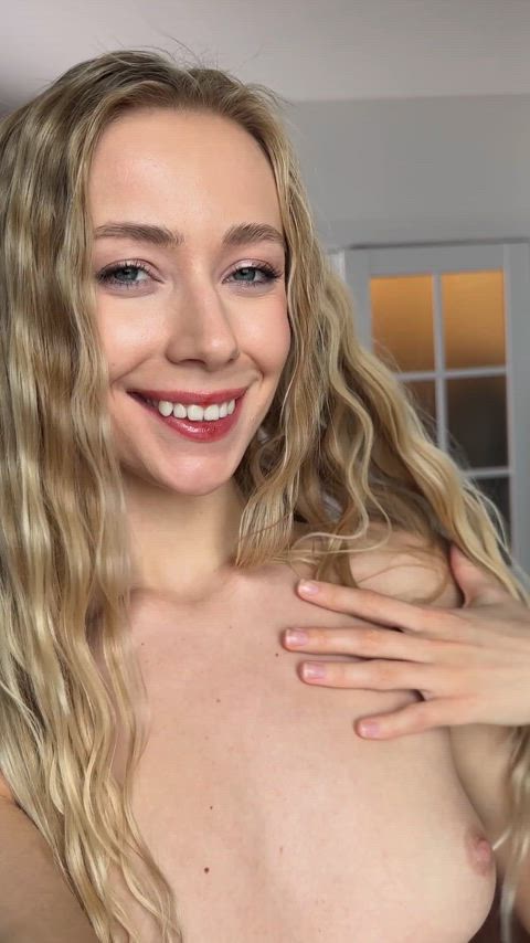 My tits are tiny, but I’ve got other curves for you to hold onto